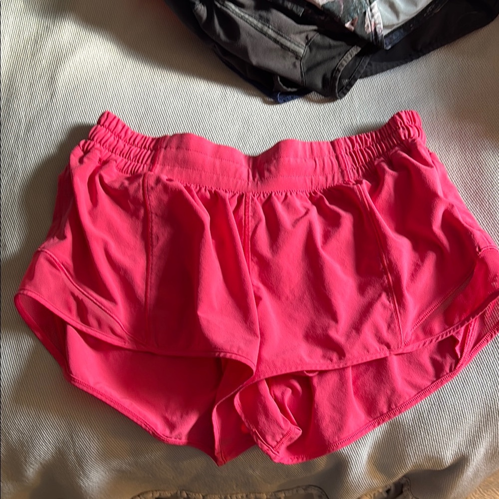 Lululemon Athletica Pink Athletic Shorts Lightweight Moisture-Wicking